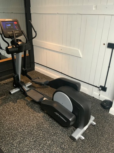 Life fitness integrity - integrity, cross